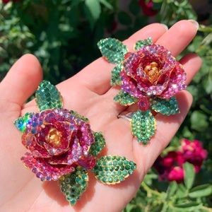 Simon Ju Rose Clip On earrings